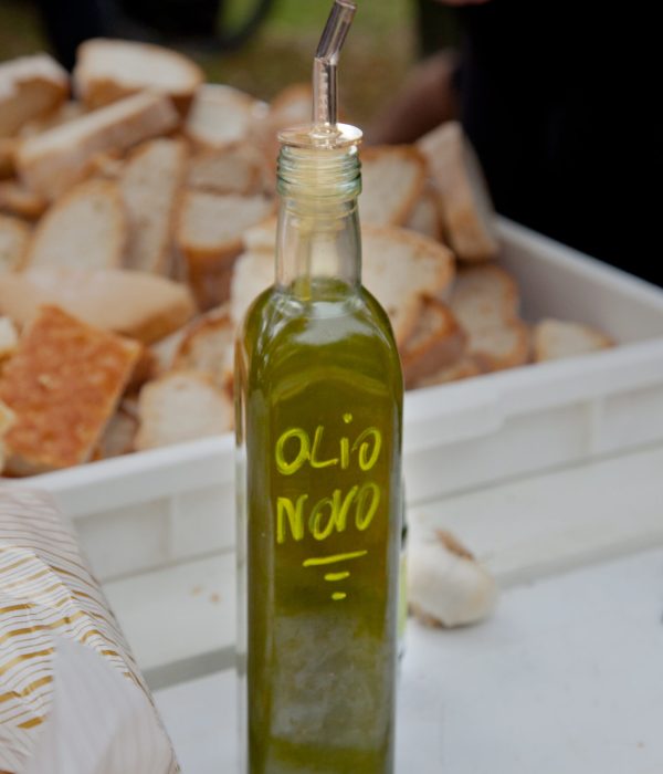 bibbona,,tuscany,,italy,,after,the,olive,harvest,a,bottle,of